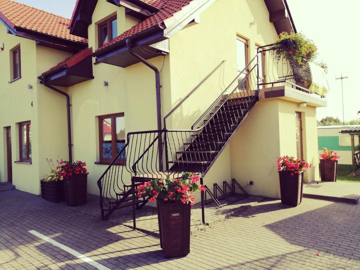 Villa Zoja Ровы Экстерьер фото